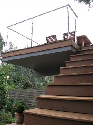 Image 09 de la catégorie : terrasses-sur-pilotis, gardes-corps-et-escaliers - guignen