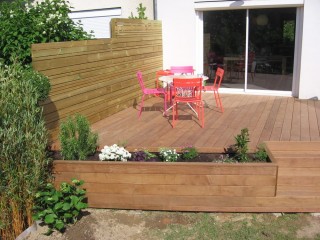 Image 36 de la catégorie : terrasses-en-bois, jardinieres - chartres-de-bretagne