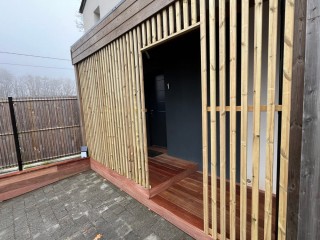 Image 86 de la catégorie : carports-pergolas-abris, gardes-corps-et-escaliers - corps-nuds